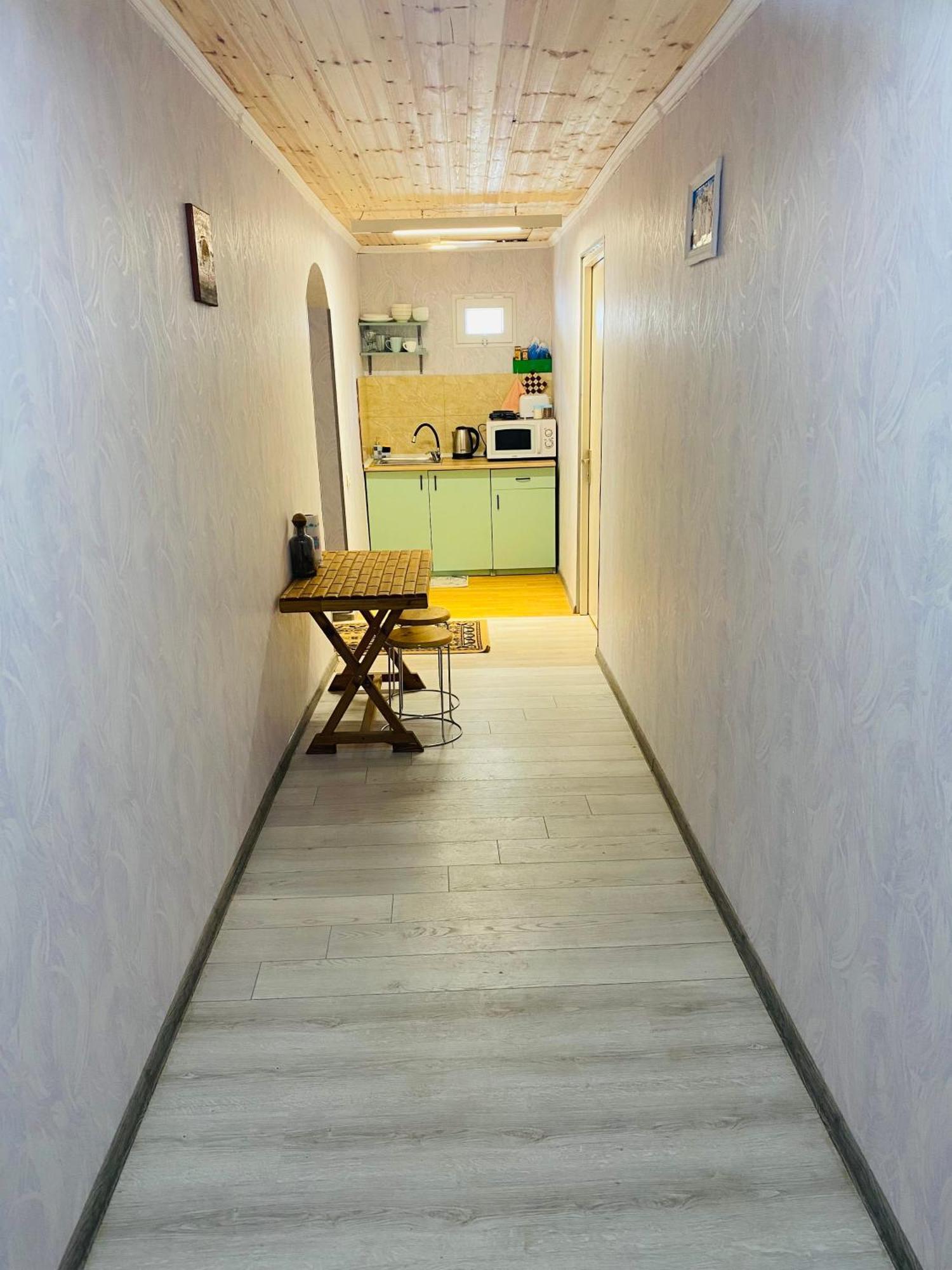 Guesthouse Nene Местия Екстериор снимка